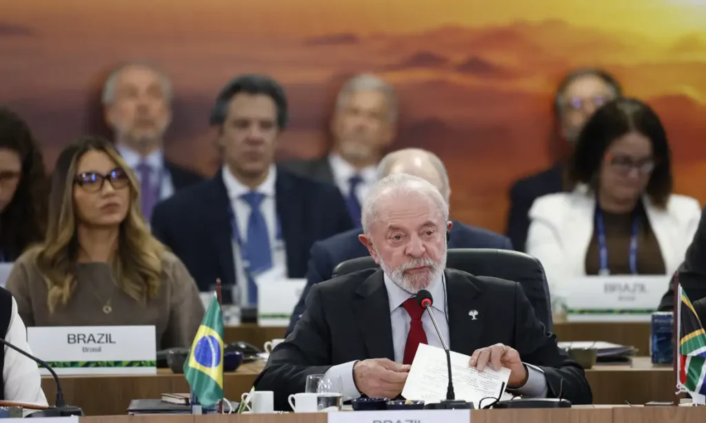 04Lula Brics FF