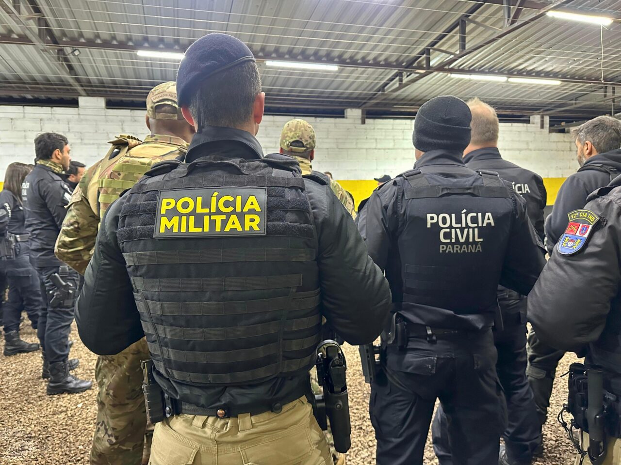25policias