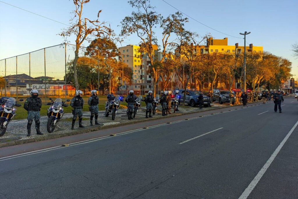 31policia2