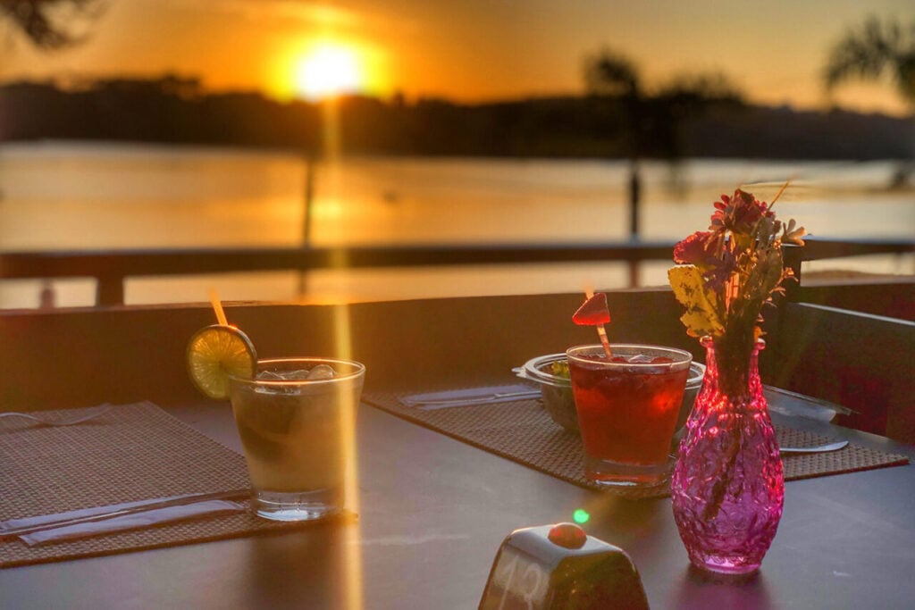 Drinks e por do sol – foto Kamilly Magno (1)
