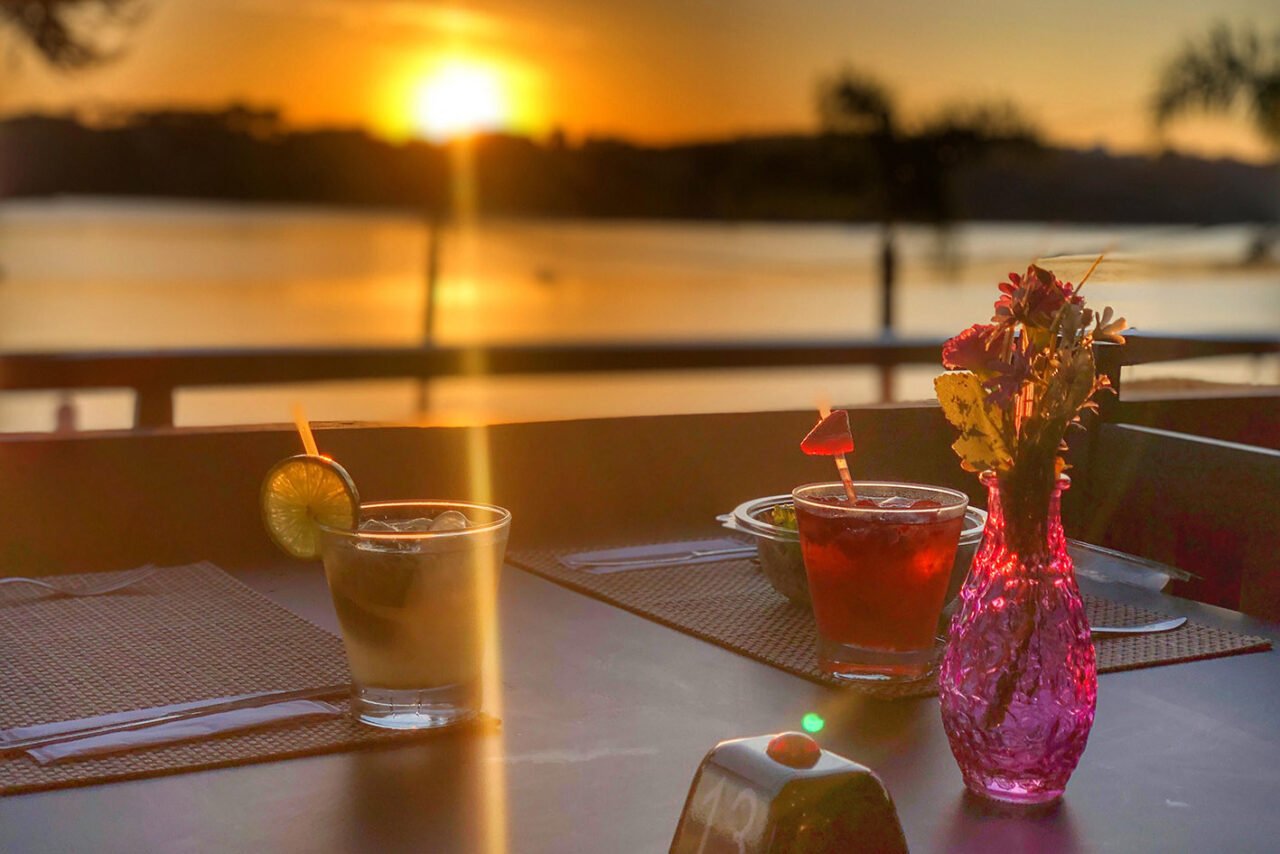 Drinks e por do sol – foto Kamilly Magno (1)