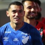 O goleiro Santos: titular em Athletico x Ferroviária