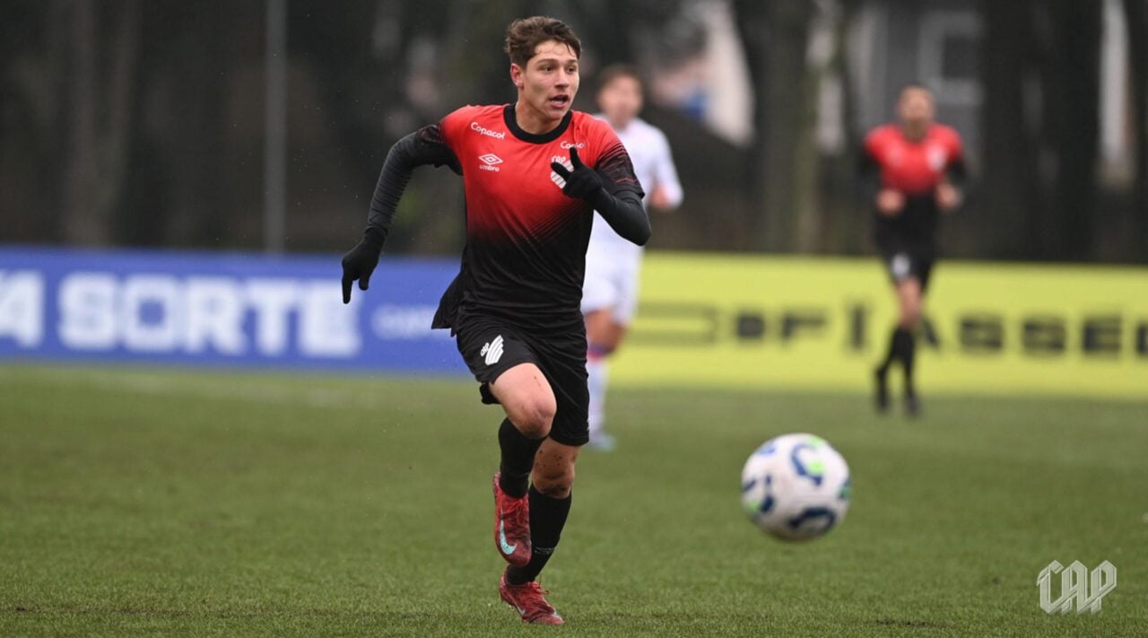 Sub-20 do Athletico em ação