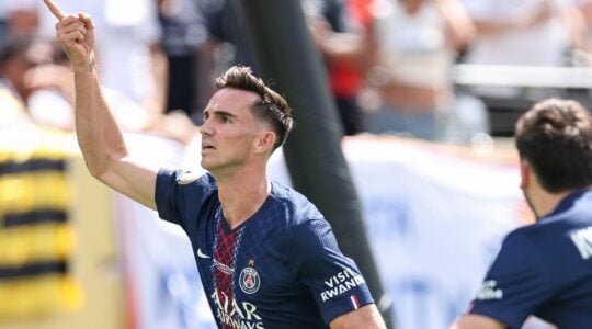 Fabián Ruiz comemora gol do PSG sobre o Real Madrid