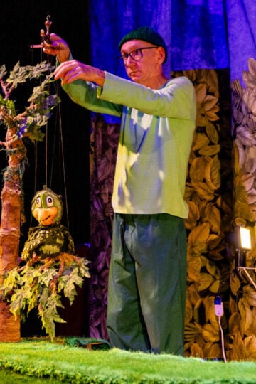 Espetáculo O Coelho e a Tartaruga da Cia Miller na 6 Mostra Parana de Teatro de Bonecos_ Fotos Aldo Boaretto