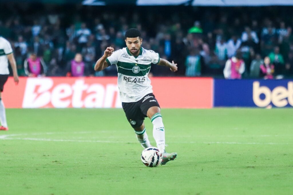 Lucas Ronier, do Coritiba