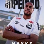 O lateral Mayke, ex-Palmeiras, é apresentado pelo Santos