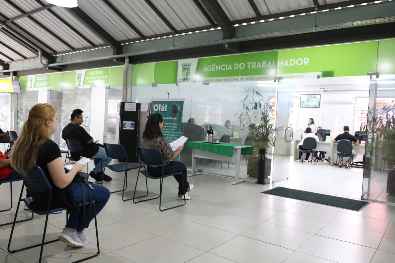 agencia trabalhador pinhais