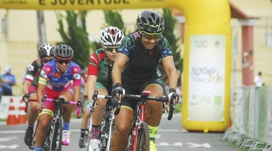 ciclismo blqueio de rua