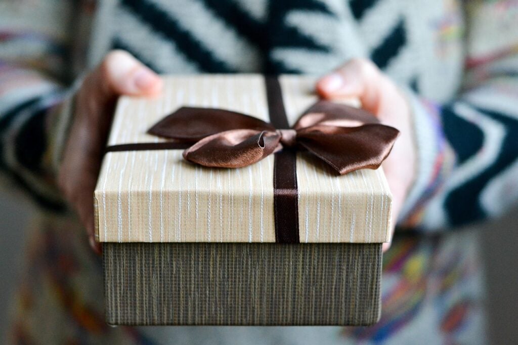 gift-box-6794427_1280