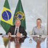 lula e gleisi favelas