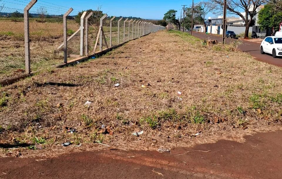 reuniao-prefeitura-e-CREA-e-representantes-obras-no-Aeroporto-div-2 (1)