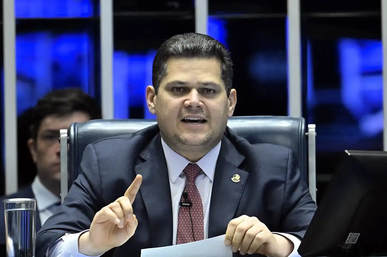 00davialcolumbre senado andressa anholete
