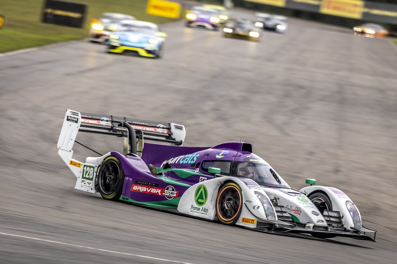 Endurance em Cascavel: automobilismo