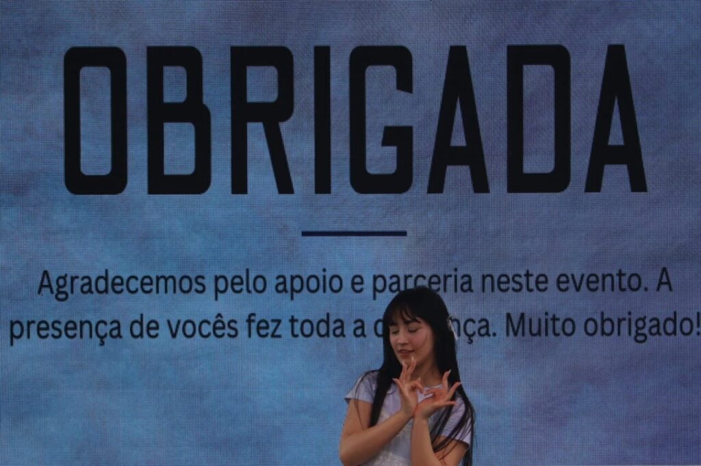 553e9550-75c3-4c9c-b8d8-3cf68b5c2ba3