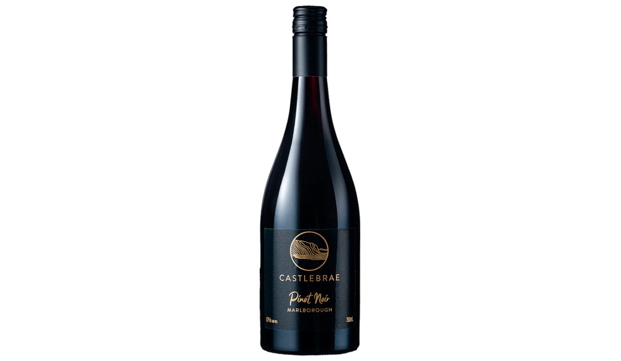 81026-Castlebrae-Marlborough-Pinot-Noir-1400px