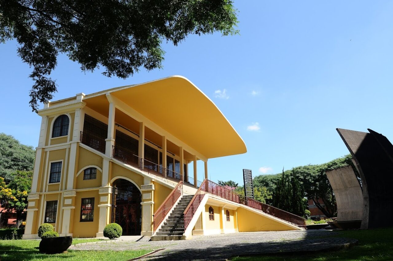 Centro-Cultural-PUCPR