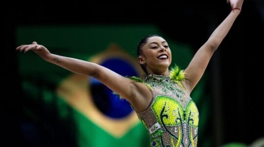A curitibana Bárbara Domingos