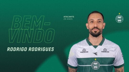 O atacante Rodrigo Rodrigues, do Coritiba