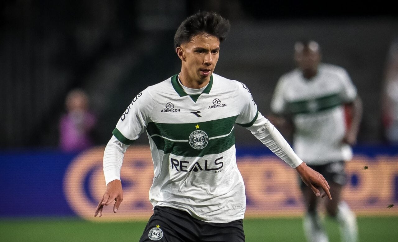 Novorizontino x Coritiba: João Almeida, provável titular da lateral