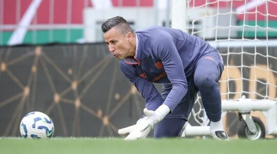 O goleiro Fábio, do Fluminense e ex-União Bandeirante
