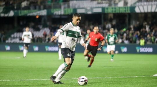 Dellatorre em Coritiba x Chapecoense