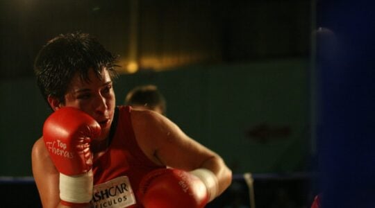 A boxeadora paranaense Rosilete dos Santos: campeã mundial