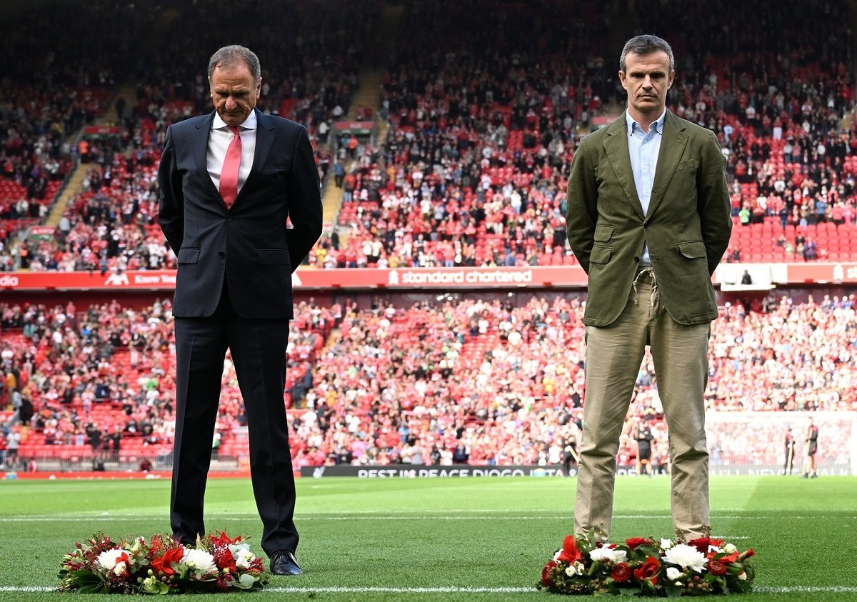 Homenagens antes do amistoso em Anfield: Liverpool e Athletic Bilbao