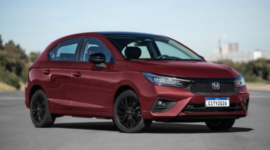New City Hatchback Touring Sport Estática (1)