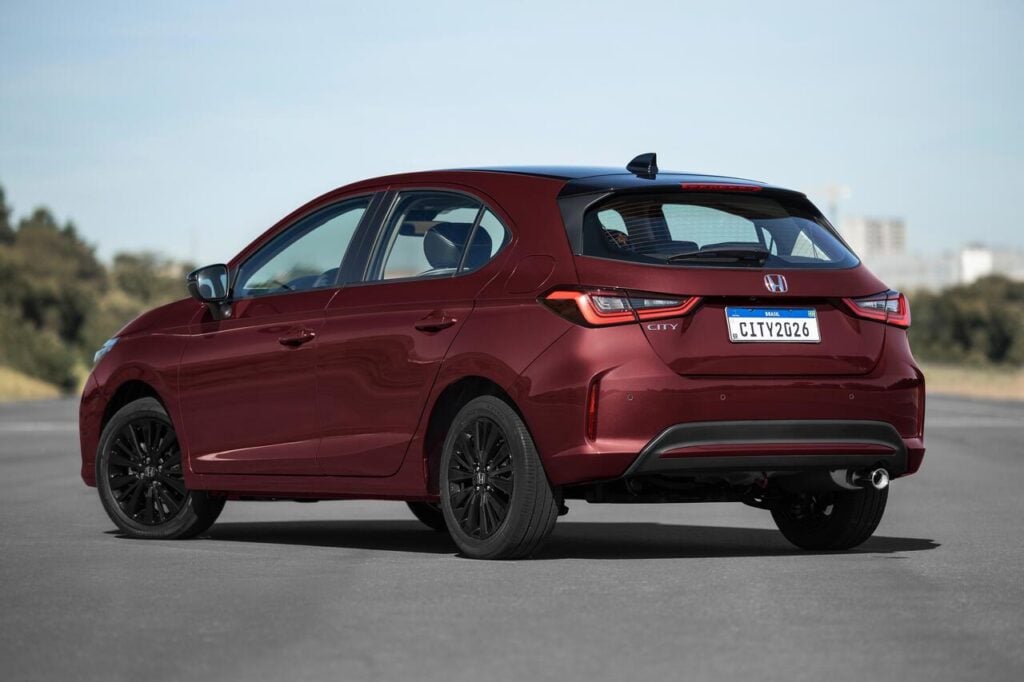 New City Hatchback Touring Sport Estática (2)