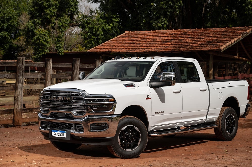 NovaRam2500Laramie11