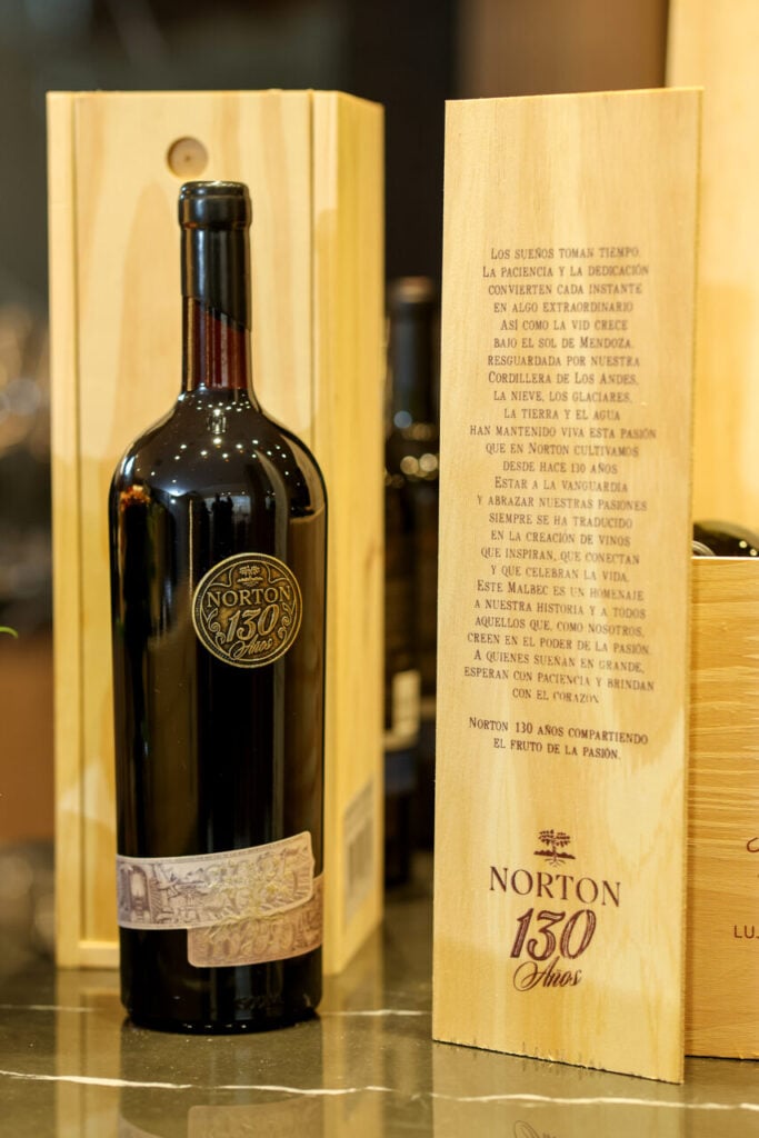 Vinho-Norton-130-Anos-edicão-única-e-limitada (3)