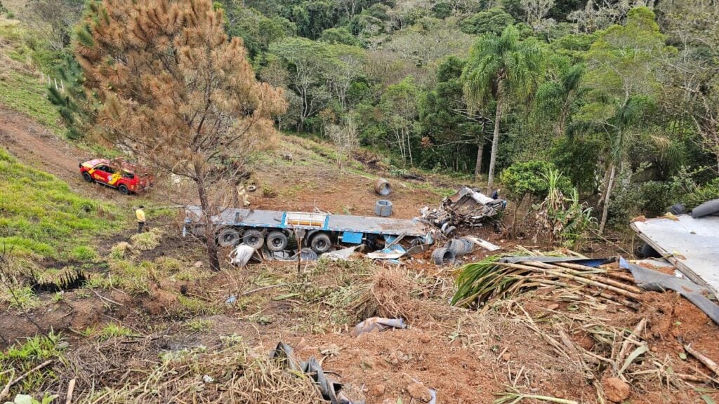 acidente-campina-grande-sul-joao2