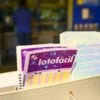 bilhetes-de-aposta-da-lotofacil-das-loterias-caixa-1300×731