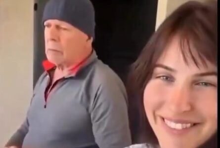 bruce willis reproducao x