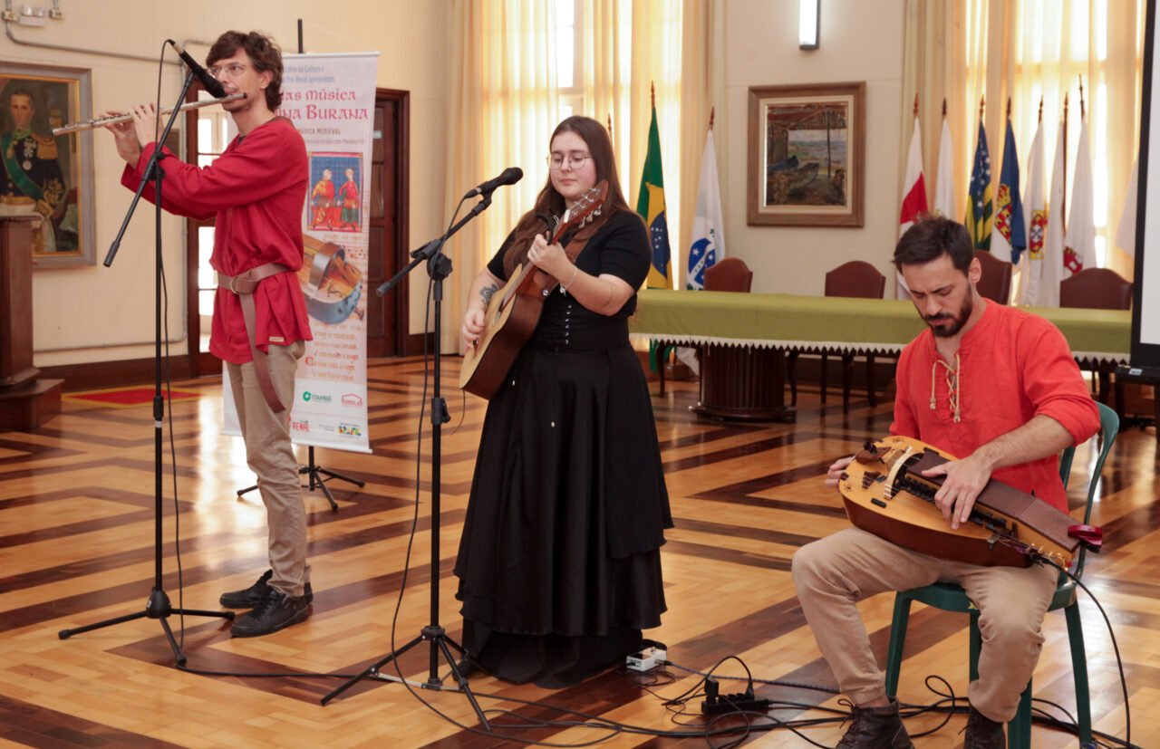 carmina burana musica medieval