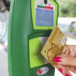 Cobrança inesperada de passagens de ônibus em cartão de crédito