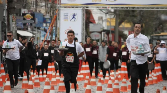 corrida dos garcons