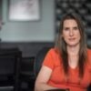 cris aguiar participa da exposição