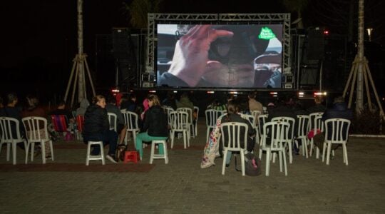 img_88C56B9974DD7FB97B19E82EAFE073DD489BA1E5_607x1120