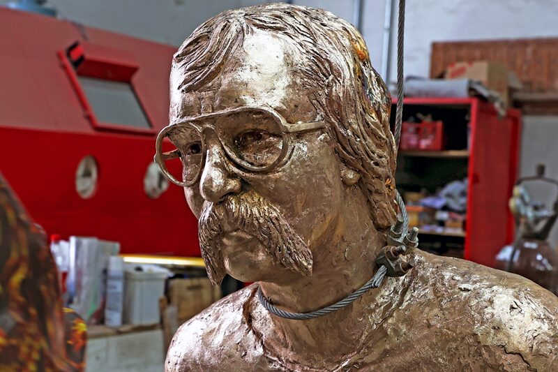 paulo leminski estatua