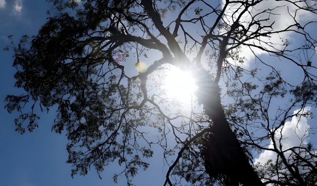 sol-em-curitiba_upscayl_4x_realesrgan-x4plus