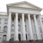 Professores da UFPR vão parar