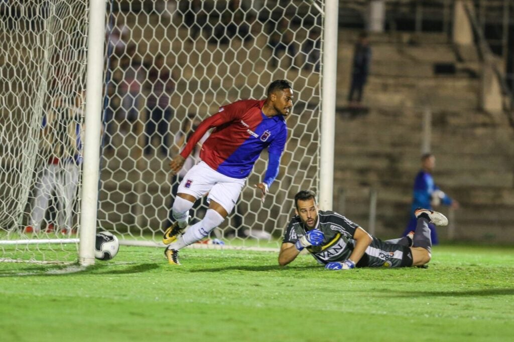 Paranaense Parana X Cascavel
