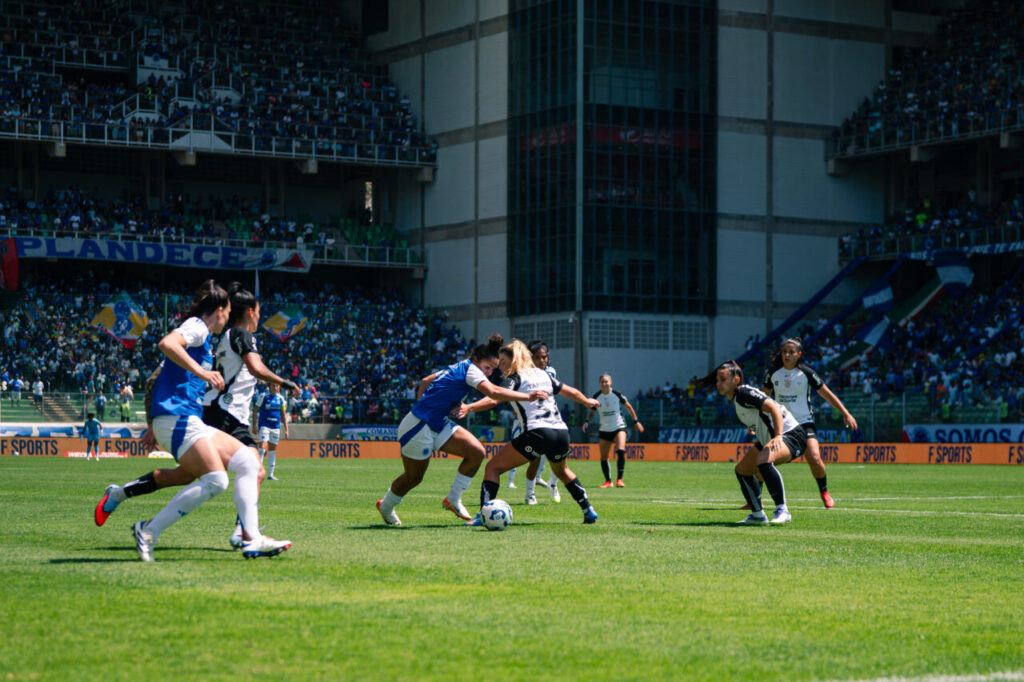 Futebol feminino: Corinthians x Cruzeiro