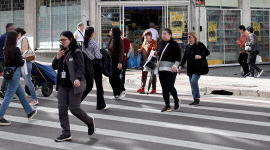 MULHERES RUA XV