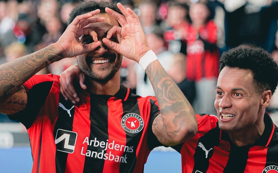 O centroavante Júnior Brumado: ex-Coritiba