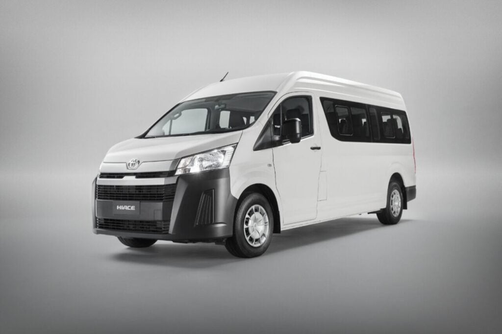 Hiace_1-1