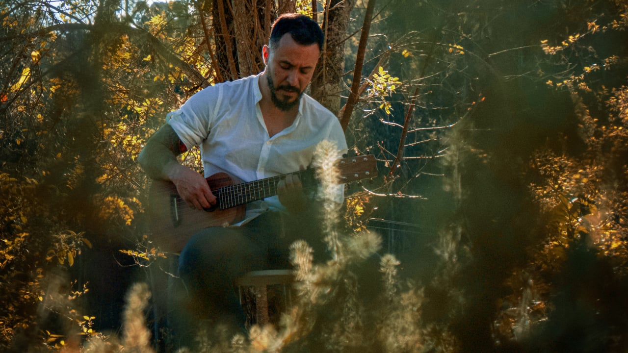 Luciano Thomas apresenta o single ‘AlÃ©m de Mim’ – Cred Vino Carvalho