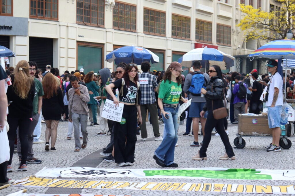 Marcha27